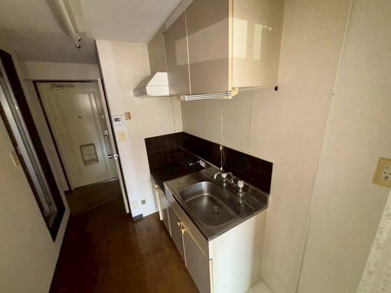 キッチン　※別部屋の写真です