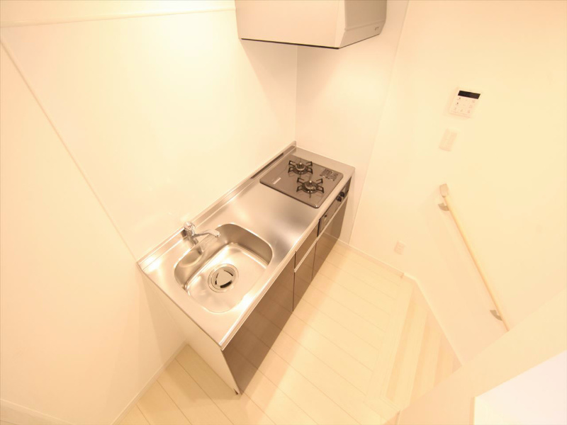 キッチン　システムキッチン（ガス2口コンロ付）