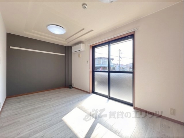 居室・リビング　洋室