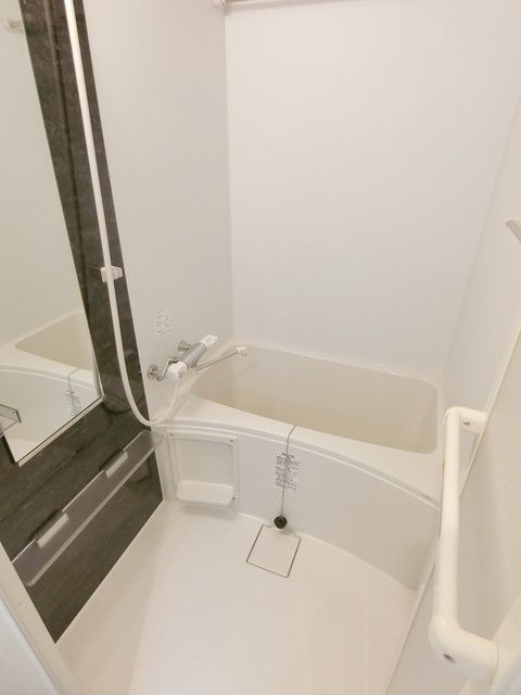 バス・シャワールーム　★浴室乾燥機完備★