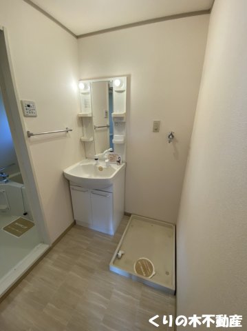 洗面設備　同タイプのお部屋です（現況を優先します）