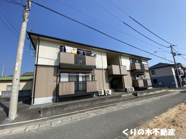 建物外観　落ち着いた雰囲気の外観です