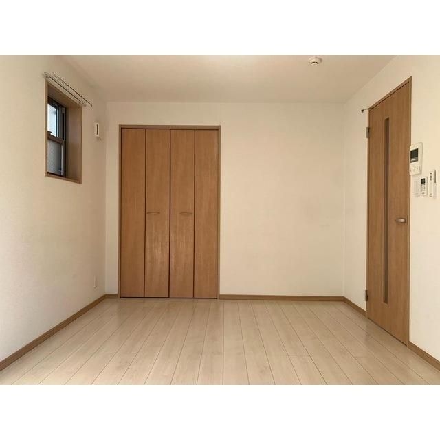 居室・リビング　居間です