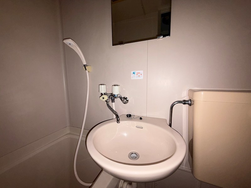 洗面設備　別部屋の参考写真です。