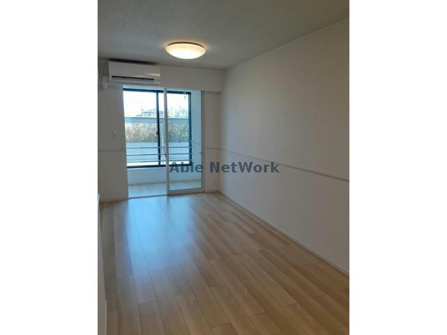 居室・リビング　13.3帖のLDK