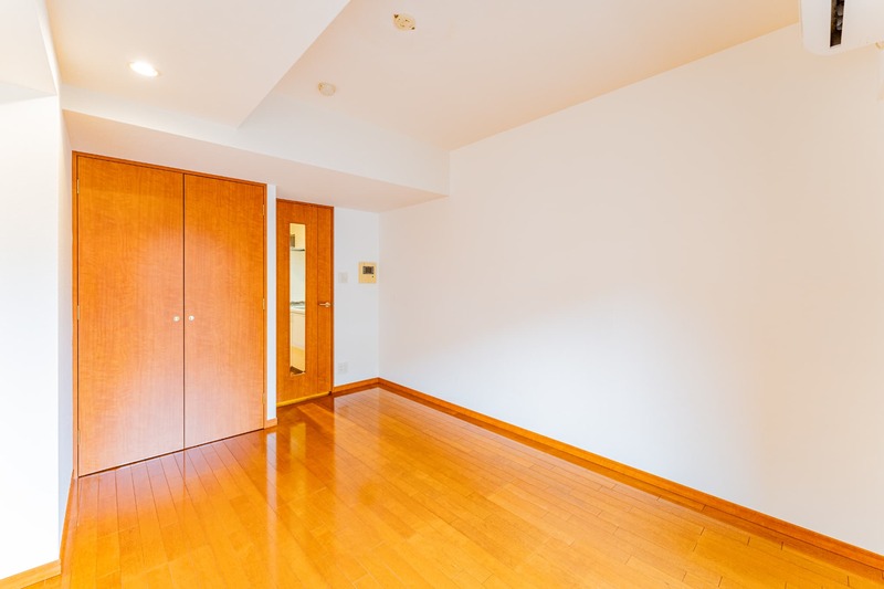 居室・リビング　※反転タイプ