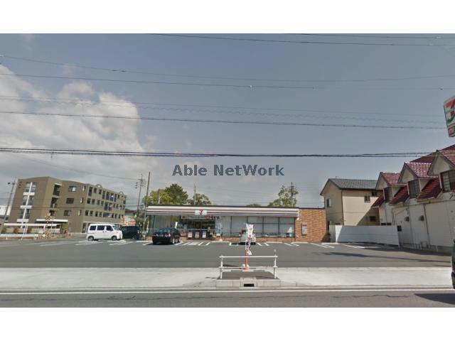 コンビニ　セブンイレブン高浜吉浜駅南店（コンビニ）まで435m