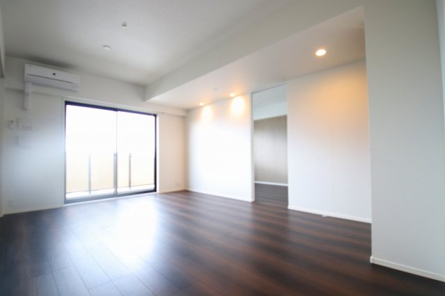 居室・リビング　おしゃれなリビングです