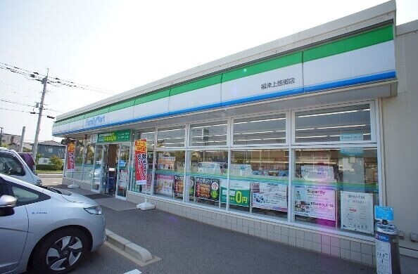 コンビニ　ファミリーマート福津上西郷店（コンビニ）まで456m
