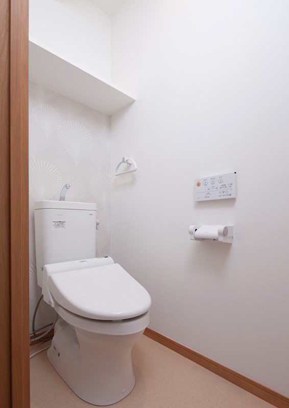 トイレ　ウォシュレットももちろん完備。