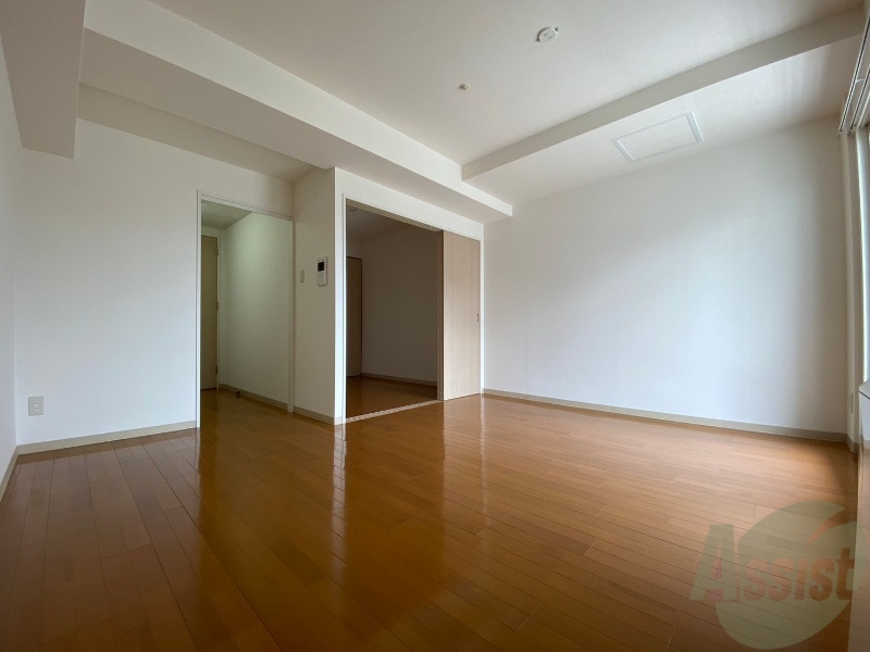 居室・リビング　広くてキレイなお部屋が広がっていて、充実した生活が送れそう。