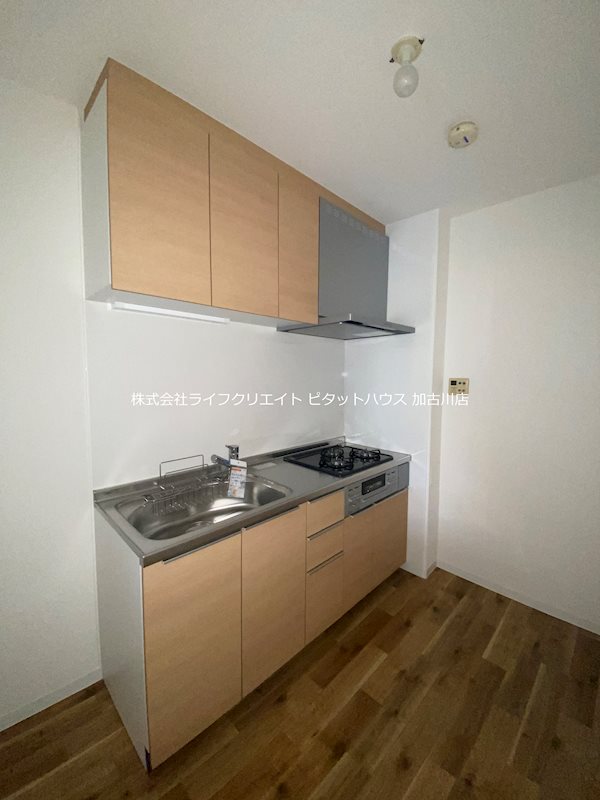 キッチン　写真は別室