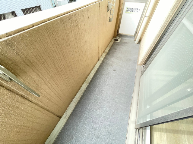 バルコニー　南向きのベランダです