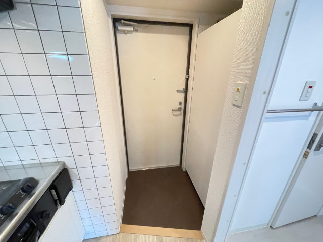 玄関　下駄箱付きの玄関です