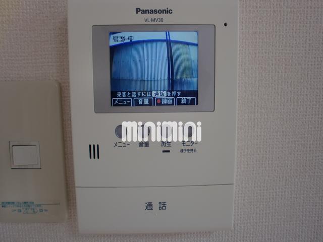 セキュリティ　カラーＴＶモニターホンでしっかり防犯できます。