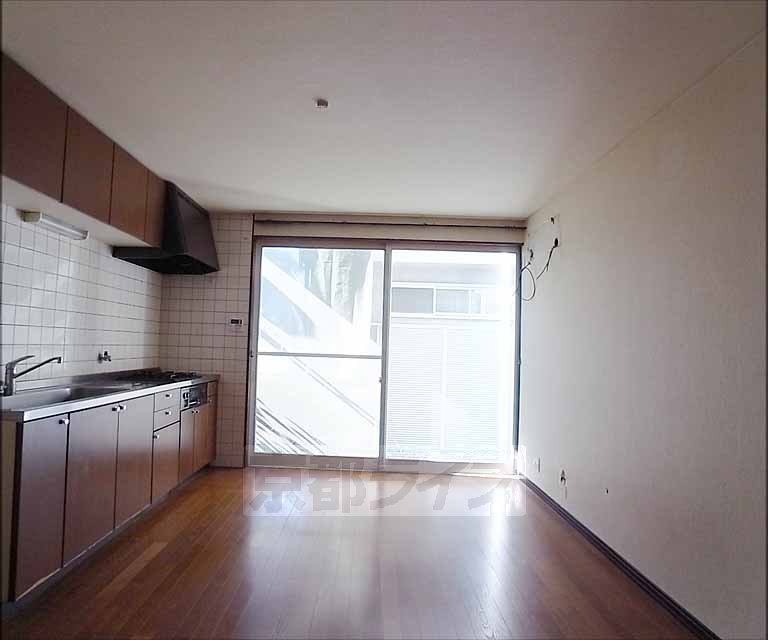 居室・リビング　広く開放感のあるＬＤＫです。