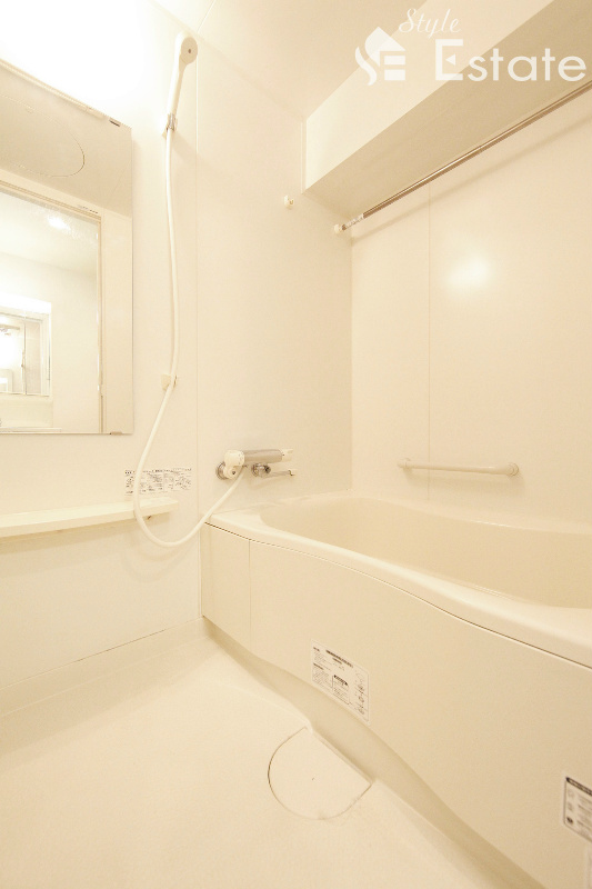 バス・シャワールーム　バスルーム