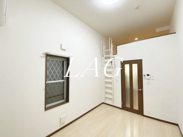 居室・リビング　洋室のお部屋です。