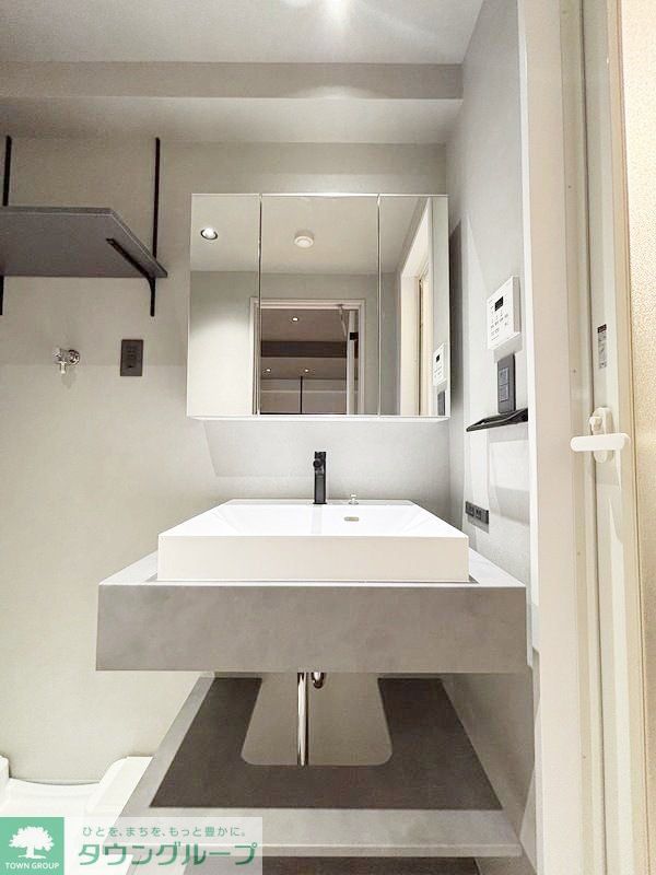 洗面設備　お部屋探しは株式会社　タウンハウジング　までお気軽にお問合…