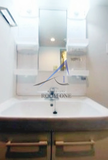 洗面設備　洗面台です。