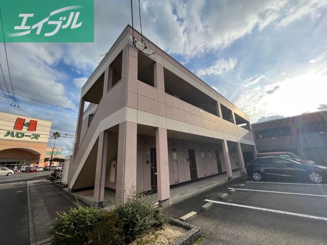 建物外観　外観写真（昼）
