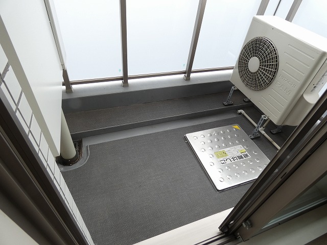 バルコニー　バルコニー