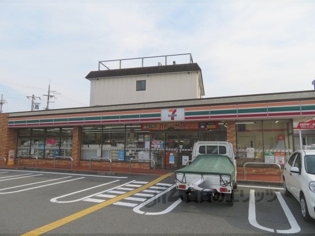 コンビニ　セブンイレブン福知山駅南店（コンビニ）まで120m