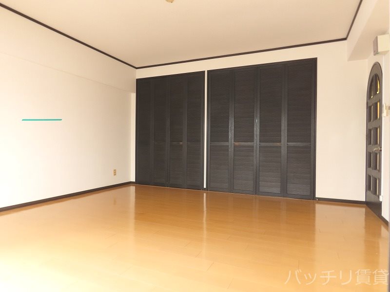 居室・リビング　類似写真使用のため、現状を優先致します。