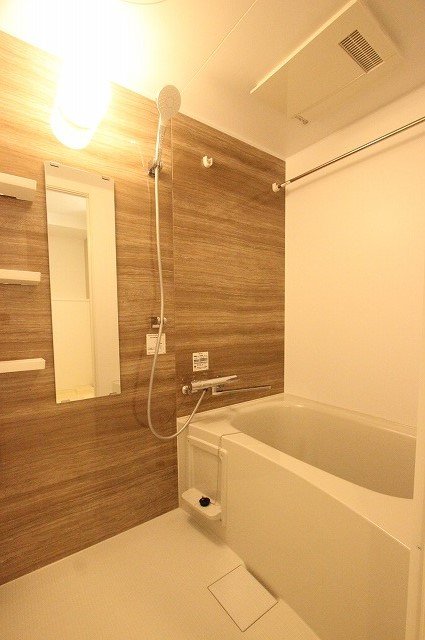 バス・シャワールーム　同物件別号室