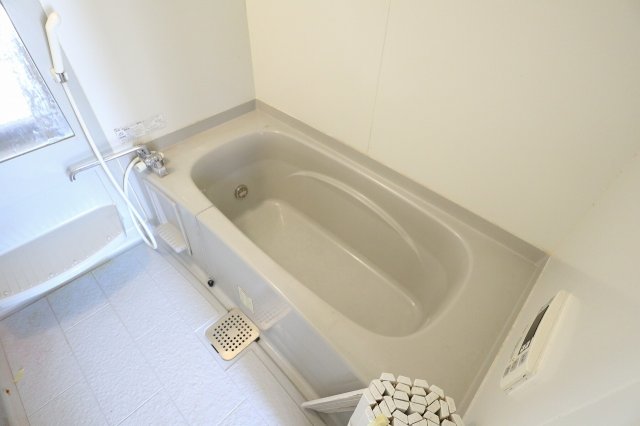 バス・シャワールーム　※別部屋のイメージ写真です。