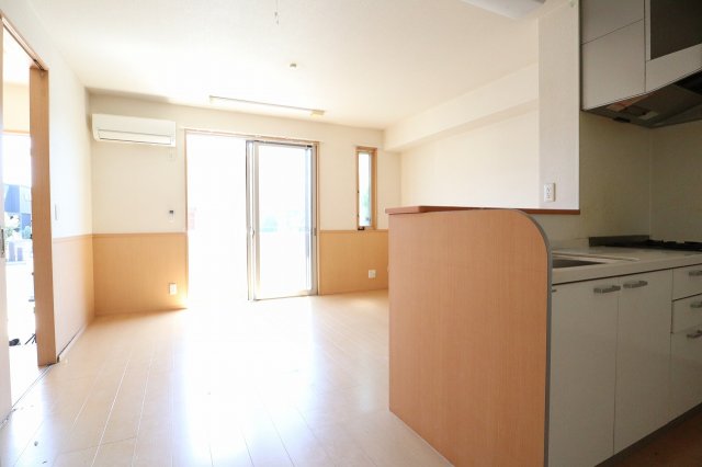 居室・リビング　※別部屋のイメージ写真です。