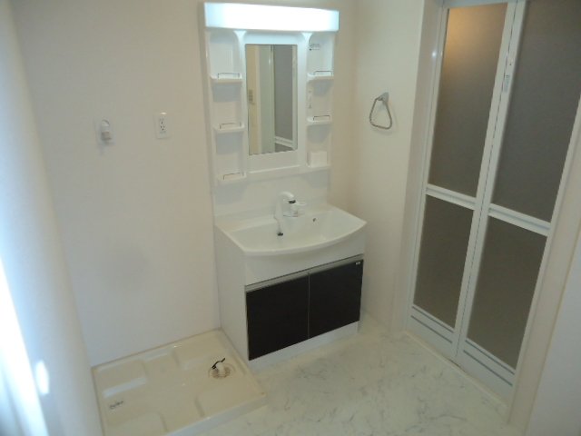 洗面設備　洗髪洗面化粧台