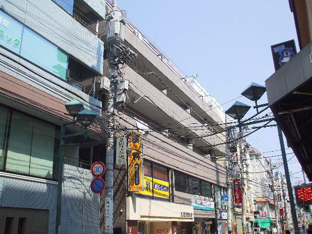 建物外観　南向きで日当たり良好