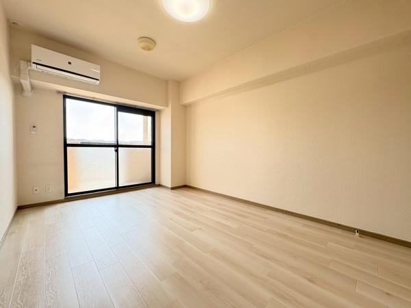 居室・リビング　※同物件別室※