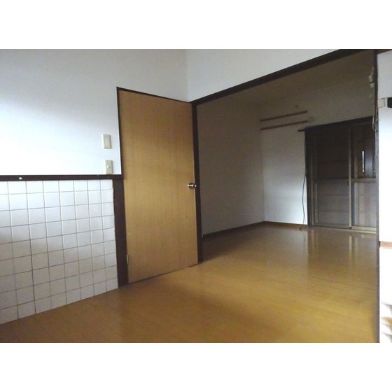 居室・リビング　※現況優先