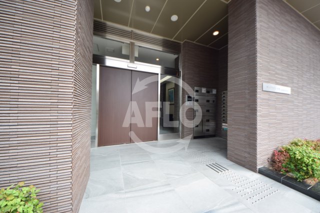 エントランス　サンブライト今里　エントランス