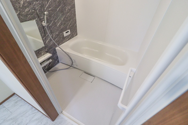 バス・シャワールーム　図面と現状に相違がある場合には現状を優先