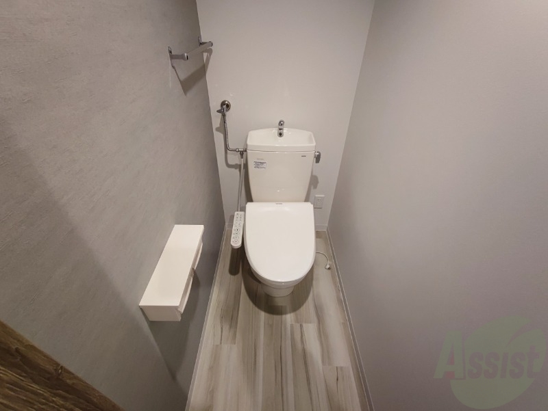 トイレ　こちらはトイレです。清潔感があり、安心して使用できます。