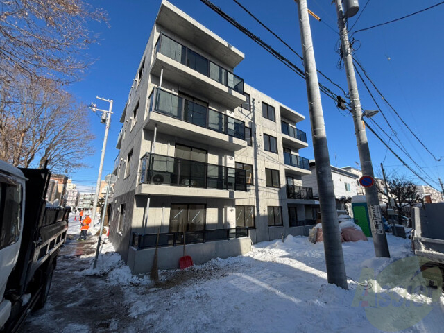 建物外観　札幌市北区麻生町「エルクリエイト麻生」