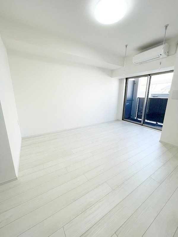 居室・リビング　物件画像