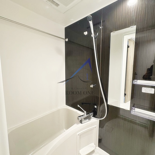 バス・シャワールーム　お風呂です。