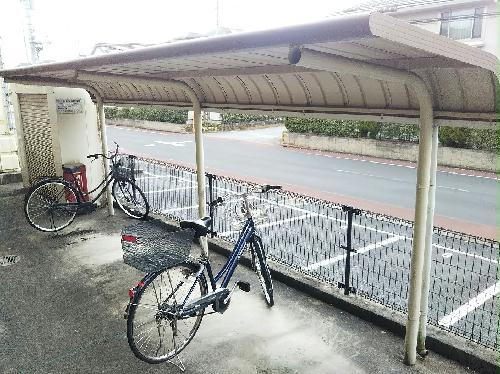 その他共有部分　駐輪場完備