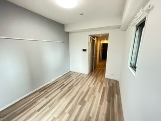 その他部屋・スペース　ベランダ側からの室内です