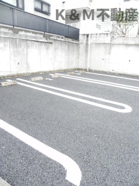 駐車場　駐車場があります
