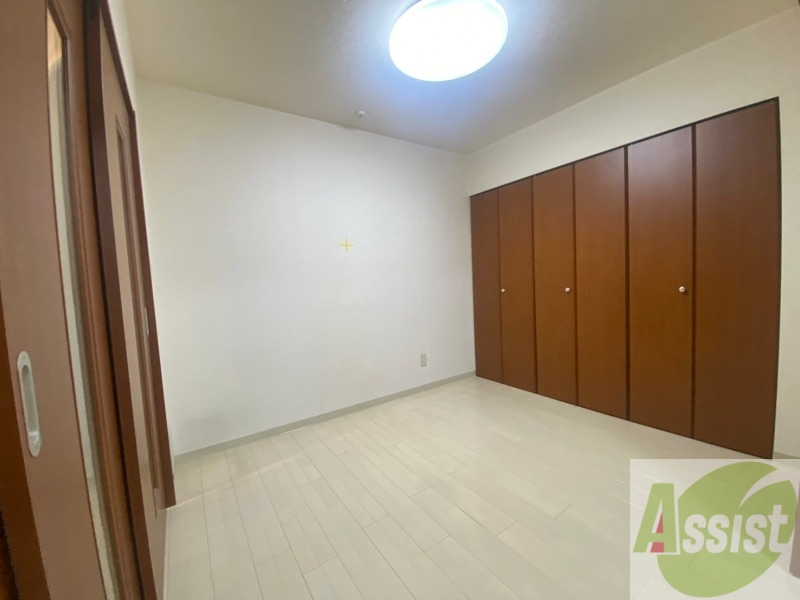 その他部屋・スペース　明るいお部屋は気持ちよく過ごせそうですね。