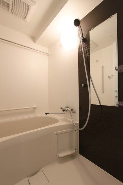 バス・シャワールーム　（別タイプ参考写真）アクサスハイズ板橋区役所前　板橋区氷川町