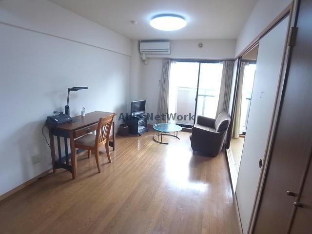 居室・リビング　※参考写真