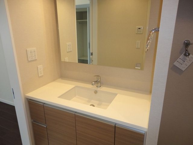 洗面設備　★独立洗面台★