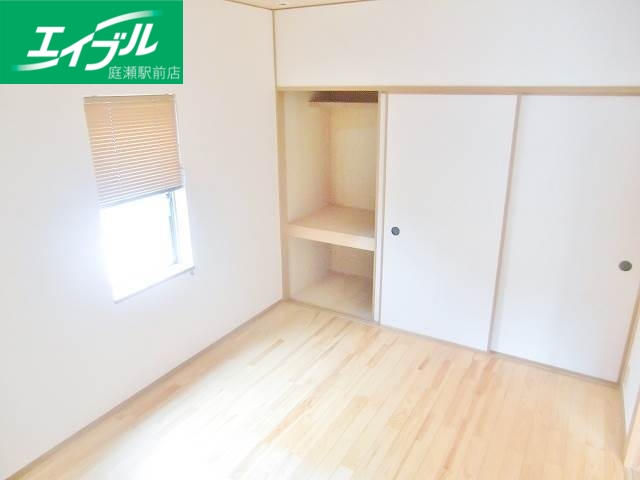 収納　収納も広々