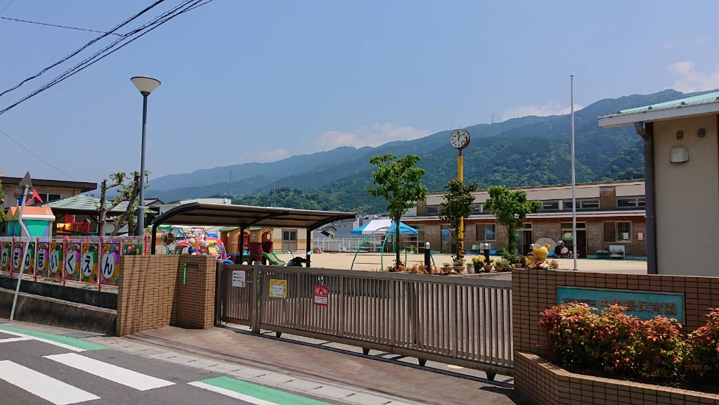 幼稚園・保育園　中曽根保育園（幼稚園・保育園）まで143m